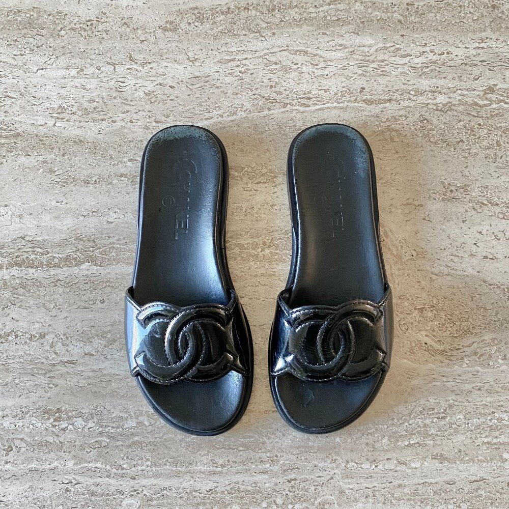 Chanel CC Patent Leather Slides